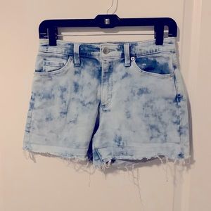 Universal thread tie dye denim shorts